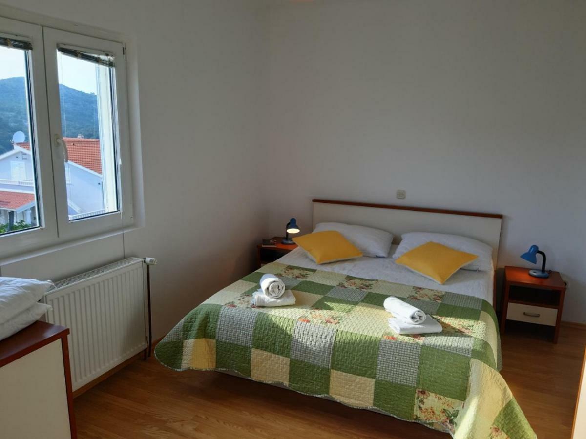 Apartment Place 2 Stay Hvar Town Kültér fotó